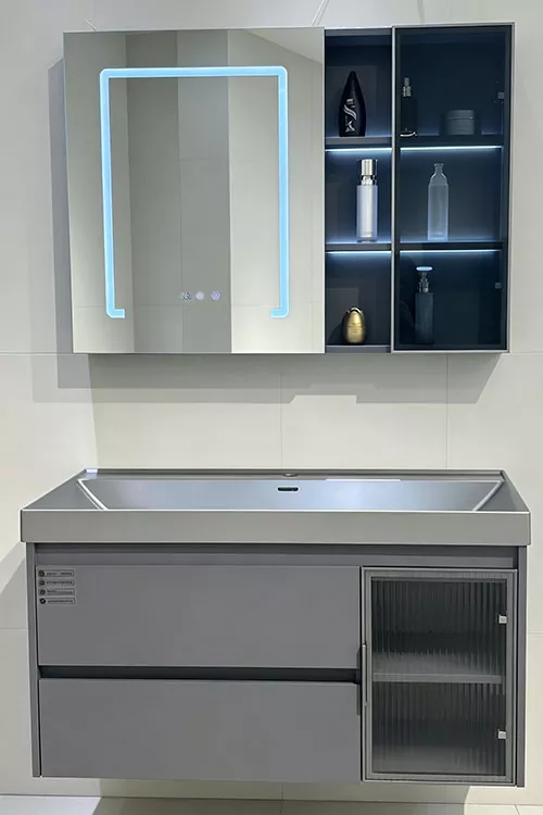 Wall-mounted multi-layer solid wood bathroom vanity