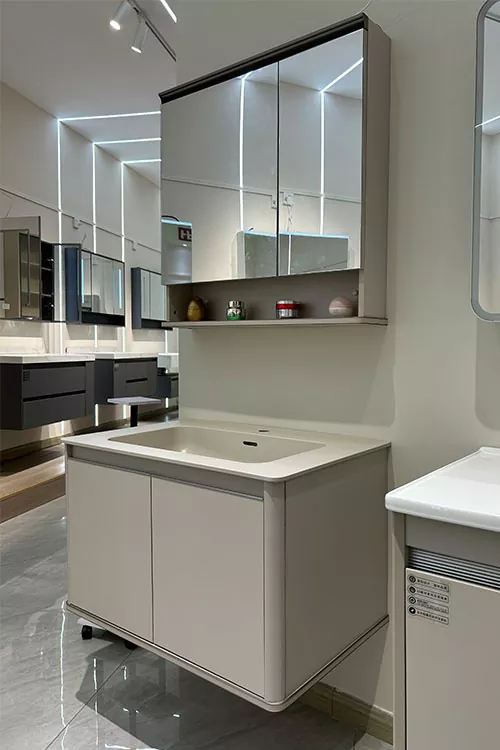 Minimalist Multi-Layer Solid Wood Bathroom Vanity